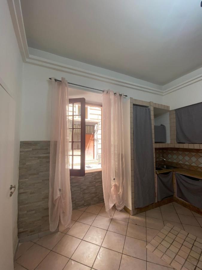 Apartamento La Casa Di Ciccio Nápoles Exterior foto