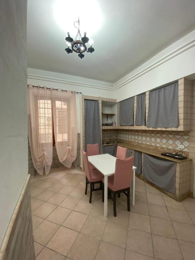Apartamento La Casa Di Ciccio Nápoles Exterior foto
