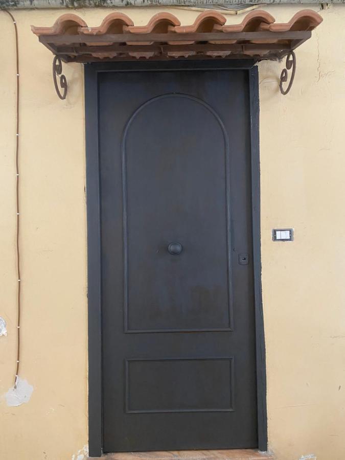 Apartamento La Casa Di Ciccio Nápoles Exterior foto